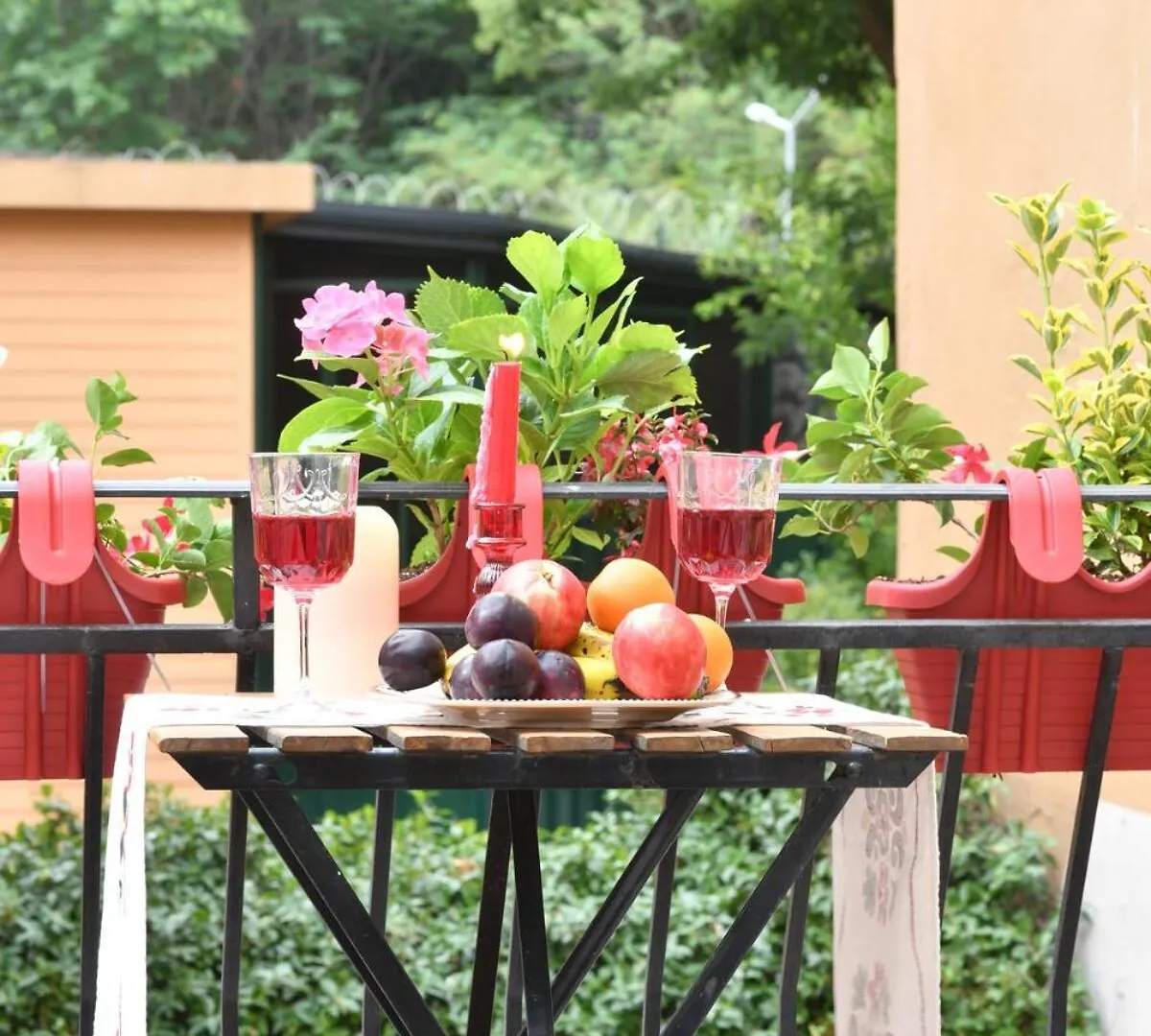 Private Terrace Ac Bright Flat Galata Apartamento Istambul